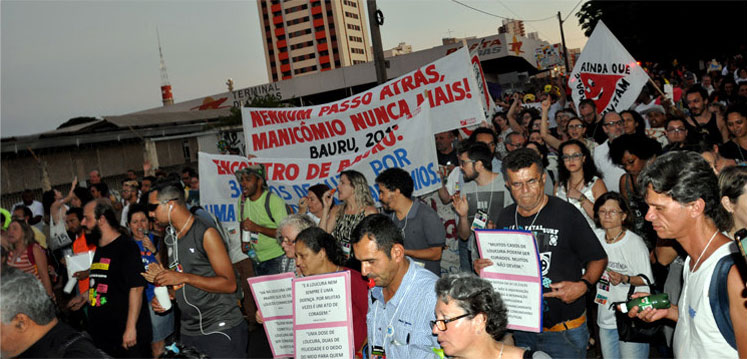 CRP-MG participa da Marcha da Saúde, em Brasília